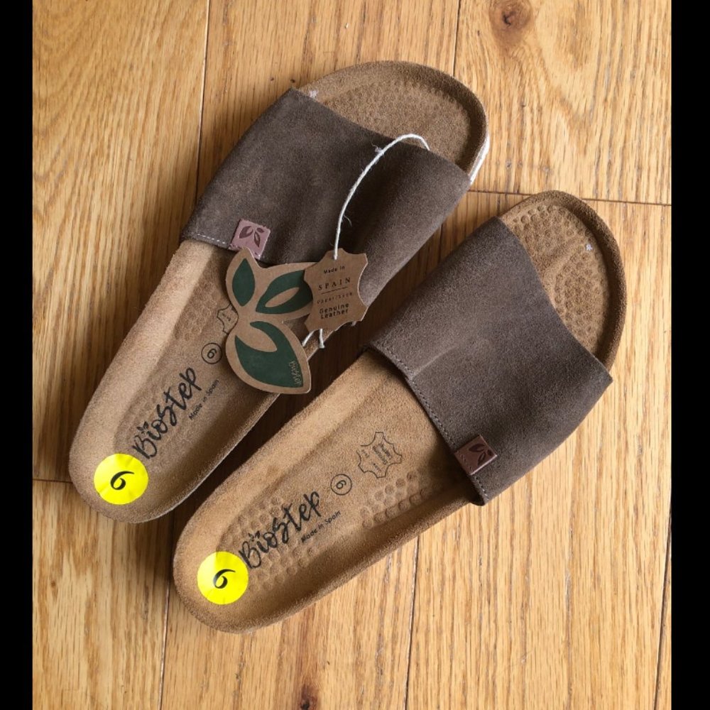 Suede Casual Slip Ons size 9